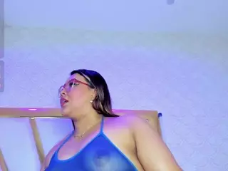 VanessaKalo's Live Sex Cam Show