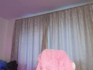 Eva-queenXXX's Live Sex Cam Show