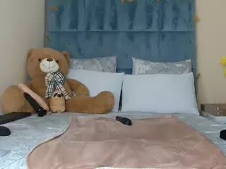 MELONS2001's Live Sex Cam Show