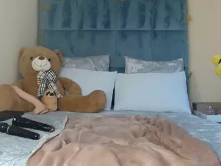 MELONS2001's Live Sex Cam Show