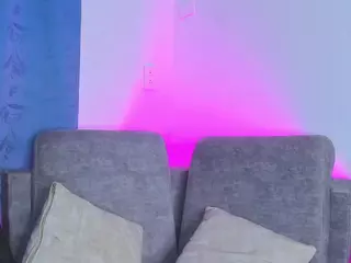 Nahia's Live Sex Cam Show