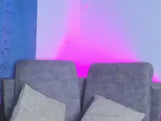 Nahia's Live Sex Cam Show