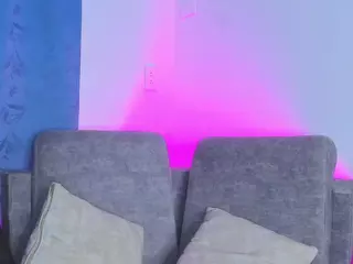 Nahia's Live Sex Cam Show