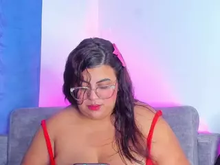 Nahia's Live Sex Cam Show