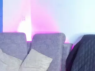 Nahia's Live Sex Cam Show