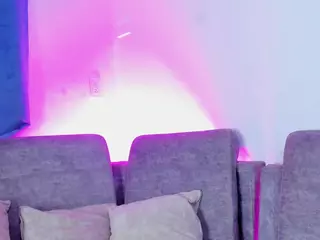 Nahia's Live Sex Cam Show