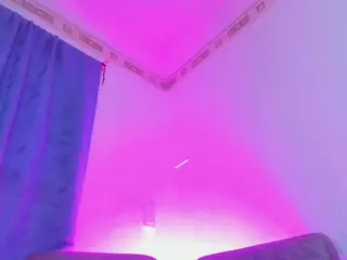 Nahia's Live Sex Cam Show