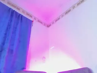 Nahia's Live Sex Cam Show