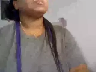 HarmonyKiss's Live Sex Cam Show