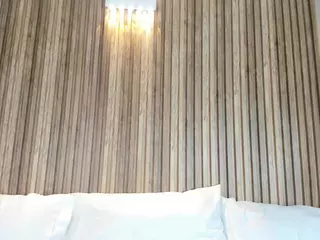 HelenaRoos's Live Sex Cam Show