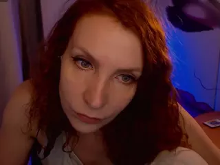 KatieJohanson's Live Sex Cam Show