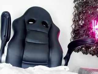 Saraa-cortezz's Live Sex Cam Show