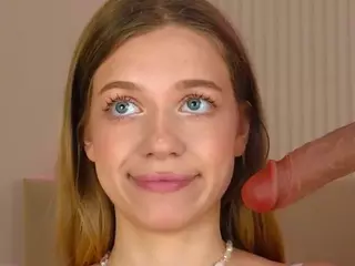 Alice's Live Sex Cam Show