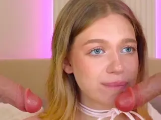 Alice's Live Sex Cam Show