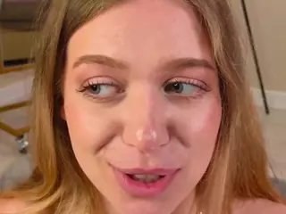 Alice's Live Sex Cam Show