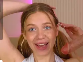 Alice's Live Sex Cam Show