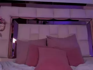 Anyi's Live Sex Cam Show