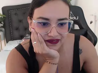 zoe-danae's Live Sex Cam Show