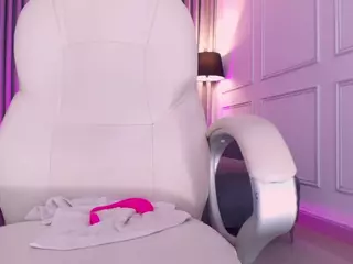 Nohemi's Live Sex Cam Show