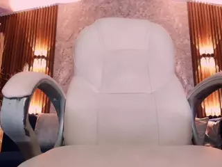 Nohemi's Live Sex Cam Show