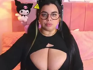 MiahJoness1's Live Sex Cam Show
