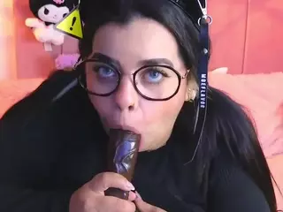 MiahJoness1's Live Sex Cam Show