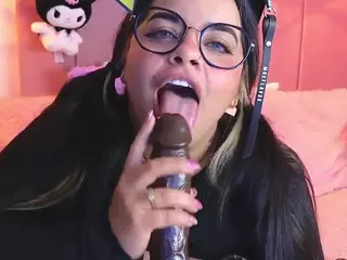 MiahJoness1's Live Sex Cam Show