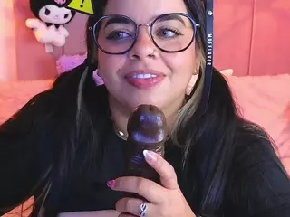 MiahJoness1's Live Sex Cam Show