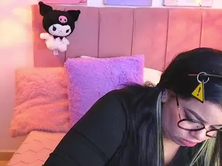 MiahJoness1's Live Sex Cam Show