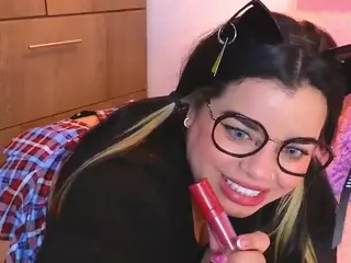 MiahJoness1's Live Sex Cam Show