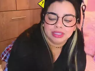 MiahJoness1's Live Sex Cam Show