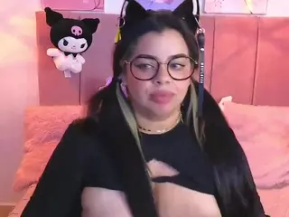 MiahJoness1's Live Sex Cam Show