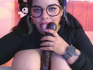 MiahJoness1's Live Sex Cam Show