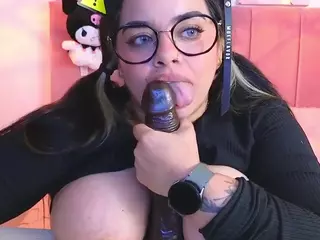 MiahJoness1's Live Sex Cam Show