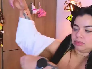 MiahJoness1's Live Sex Cam Show