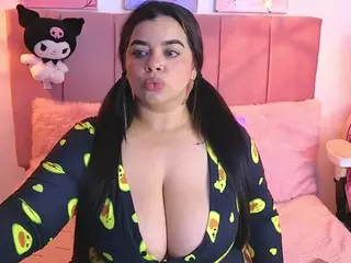 MiahJoness1's Live Sex Cam Show