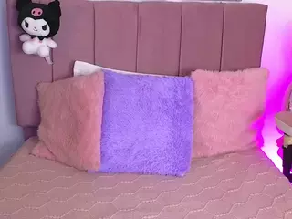 MiahJoness1's Live Sex Cam Show
