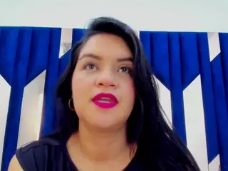 ivanna18's Live Sex Cam Show
