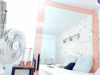 Julianna-Smith's Live Sex Cam Show
