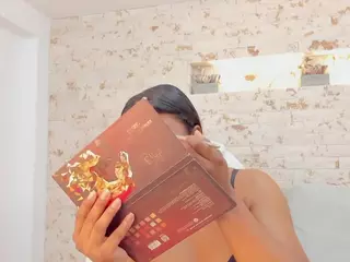 Julianna-Smith's Live Sex Cam Show