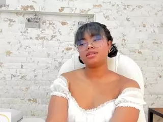 Julianna-Smith's Live Sex Cam Show
