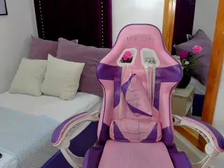 kitty-kayo's Live Sex Cam Show
