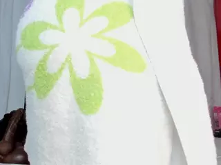 Leonora's Live Sex Cam Show
