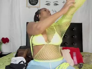 Leonora's Live Sex Cam Show
