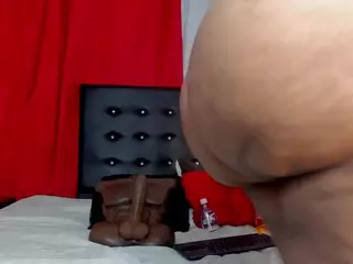 Leonora's Live Sex Cam Show