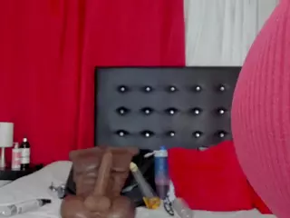 Leonora's Live Sex Cam Show
