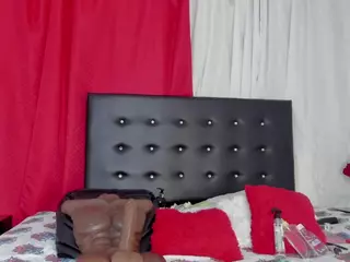 Leonora's Live Sex Cam Show