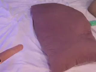 Sarah's Live Sex Cam Show