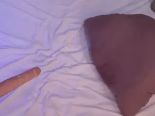 Sarah's Live Sex Cam Show