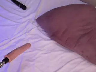 Sarah's Live Sex Cam Show